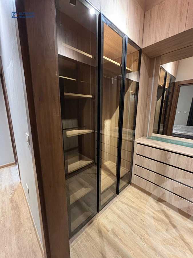 https://aqarmap.com.eg/en/listing/5648003-for-sale-cairo-new-cairo-compounds-el-patio-oro