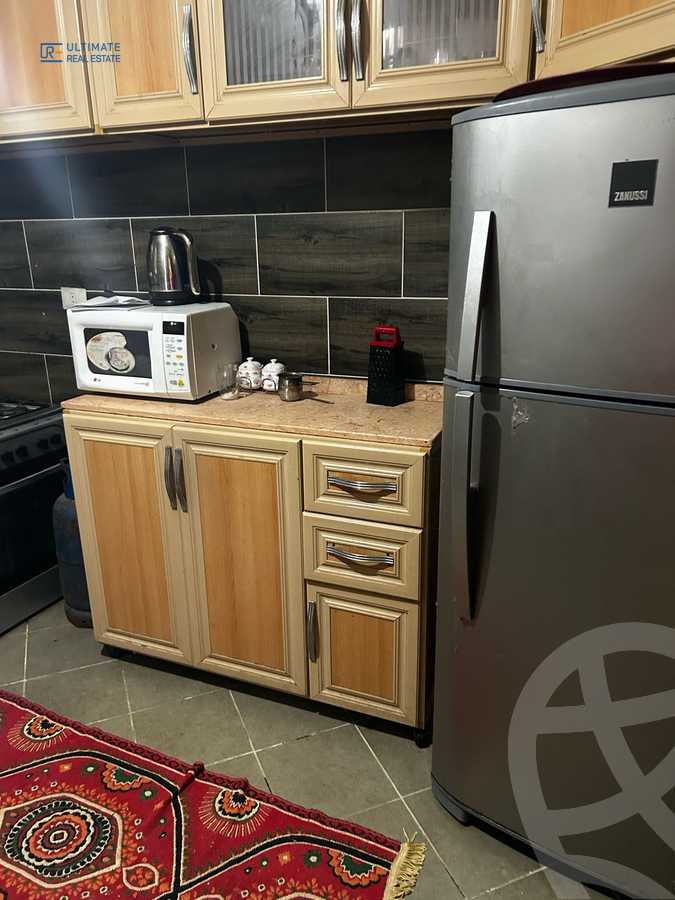 https://aqarmap.com.eg/en/listing/5648184-for-rent-cairo-el-sheikh-zayed-city-compounds-dh-drys