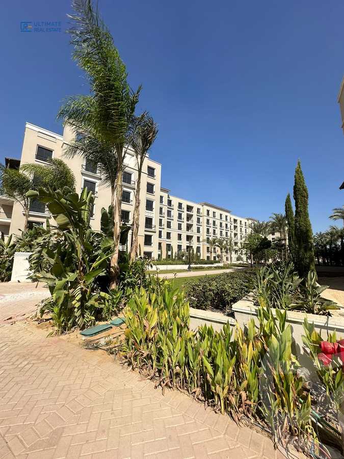 https://aqarmap.com.eg/en/listing/5675792-for-sale-cairo-el-sheikh-zayed-city-compounds-kmbwnd-fyldj-wyst-dr-llttwyr