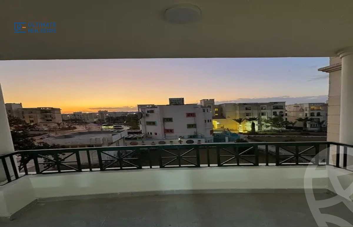https://aqarmap.com.eg/en/listing/5808594-for-rent-cairo-el-sheikh-zayed-city-compounds-el-khamayel