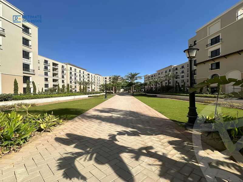 https://aqarmap.com.eg/en/listing/5825383-for-sale-cairo-el-sheikh-zayed-city-compounds-kmbwnd-fyldj-wyst-dr-llttwyr