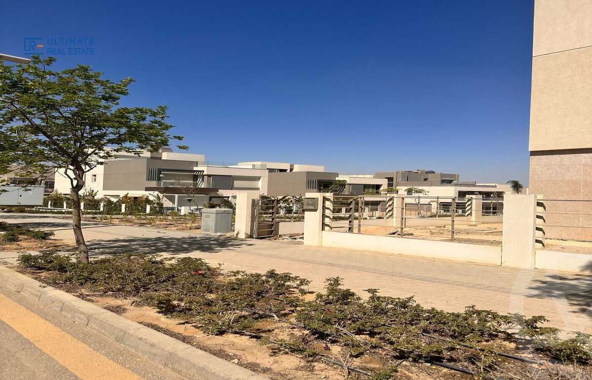 https://aqarmap.com.eg/en/listing/5830298-for-sale-cairo-new-cairo-compounds-blm-hylz-nyw-kyrw