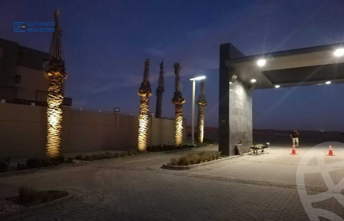 https://aqarmap.com.eg/en/listing/5835050-for-sale-cairo-new-cairo-compounds-blm-hylz-nyw-kyrw