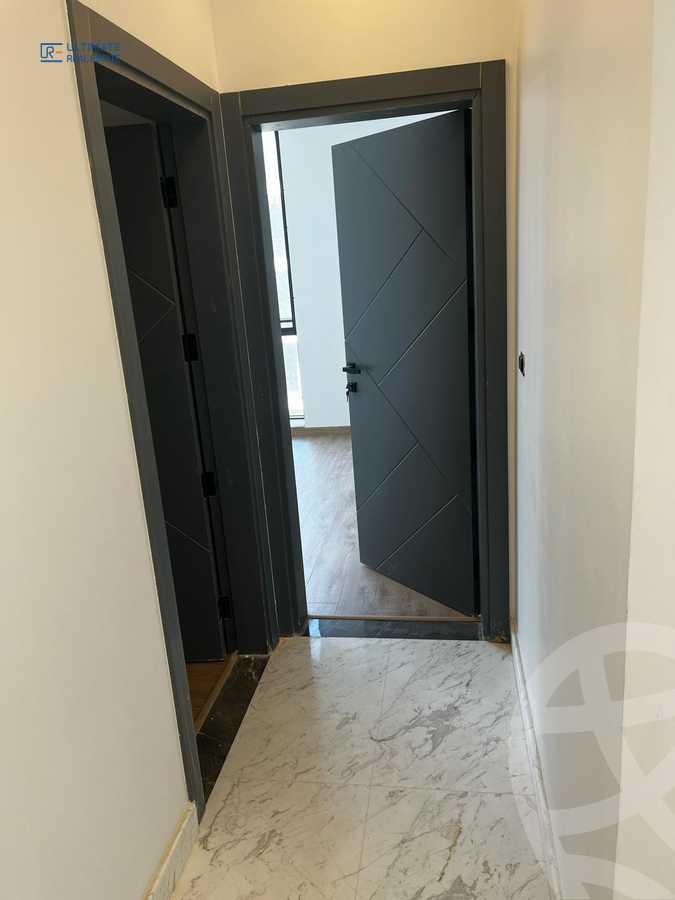 https://aqarmap.com.eg/en/listing/5854314-for-sale-cairo-new-cairo-compounds-el-patio-oro