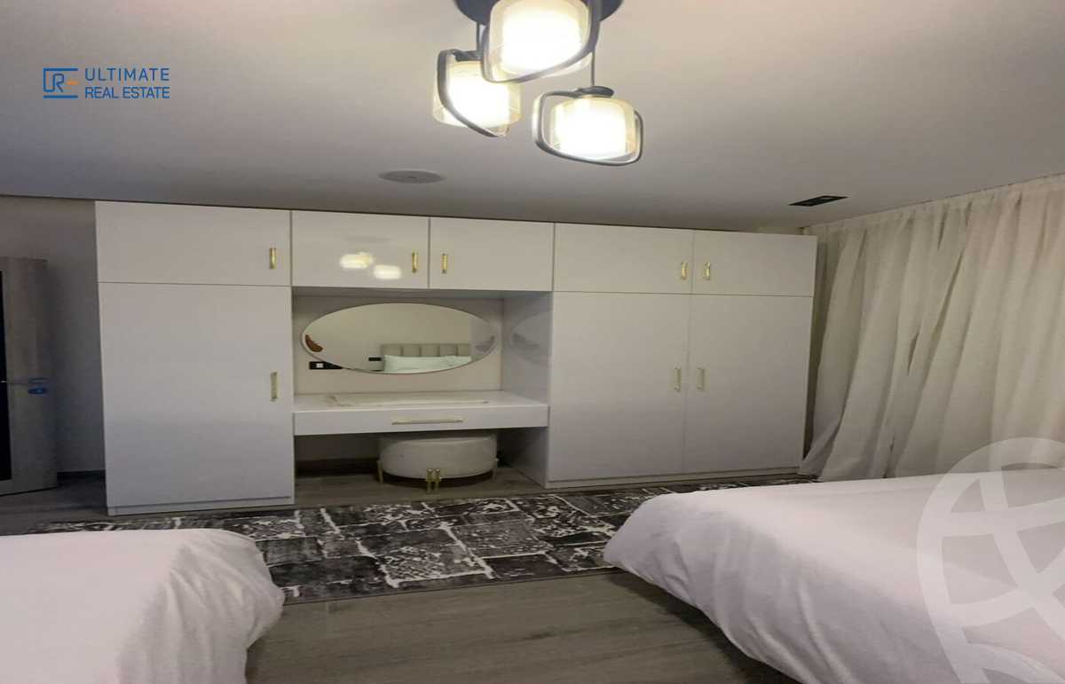 https://aqarmap.com.eg/ar/listing/5854494-for-rent-cairo-new-cairo-compounds-hyde-park-centre-ville-hyde-park