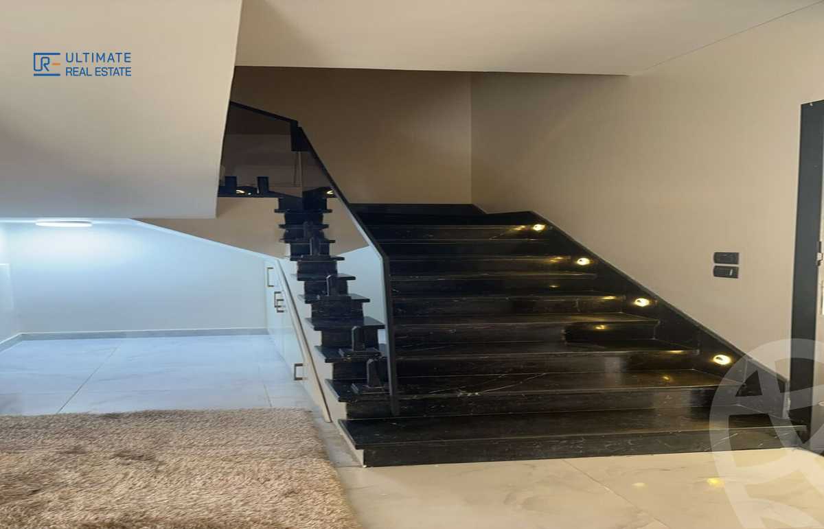 https://aqarmap.com.eg/ar/listing/5854494-for-rent-cairo-new-cairo-compounds-hyde-park-centre-ville-hyde-park