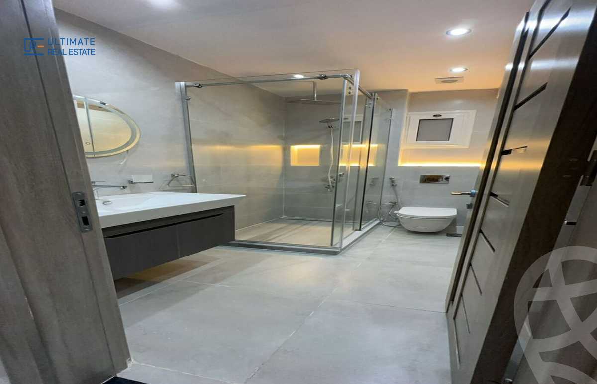 https://aqarmap.com.eg/ar/listing/5854494-for-rent-cairo-new-cairo-compounds-hyde-park-centre-ville-hyde-park