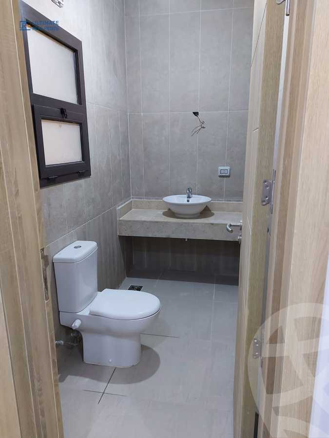 https://aqarmap.com.eg/en/listing/5879132-for-rent-cairo-new-cairo-compounds-fifth-square