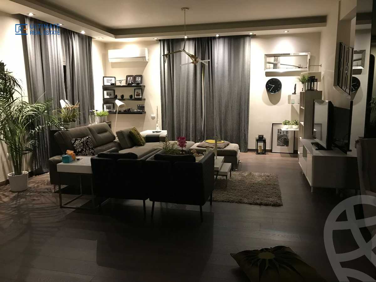 https://aqarmap.com.eg/en/listing/5884921-for-sale-cairo-new-cairo-compounds-les-rois