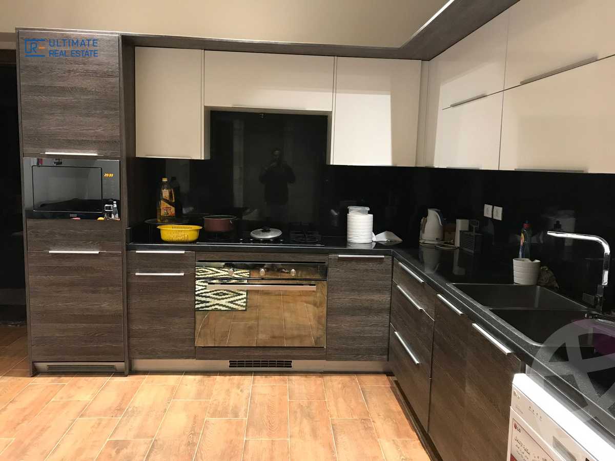 https://aqarmap.com.eg/en/listing/5884921-for-sale-cairo-new-cairo-compounds-les-rois