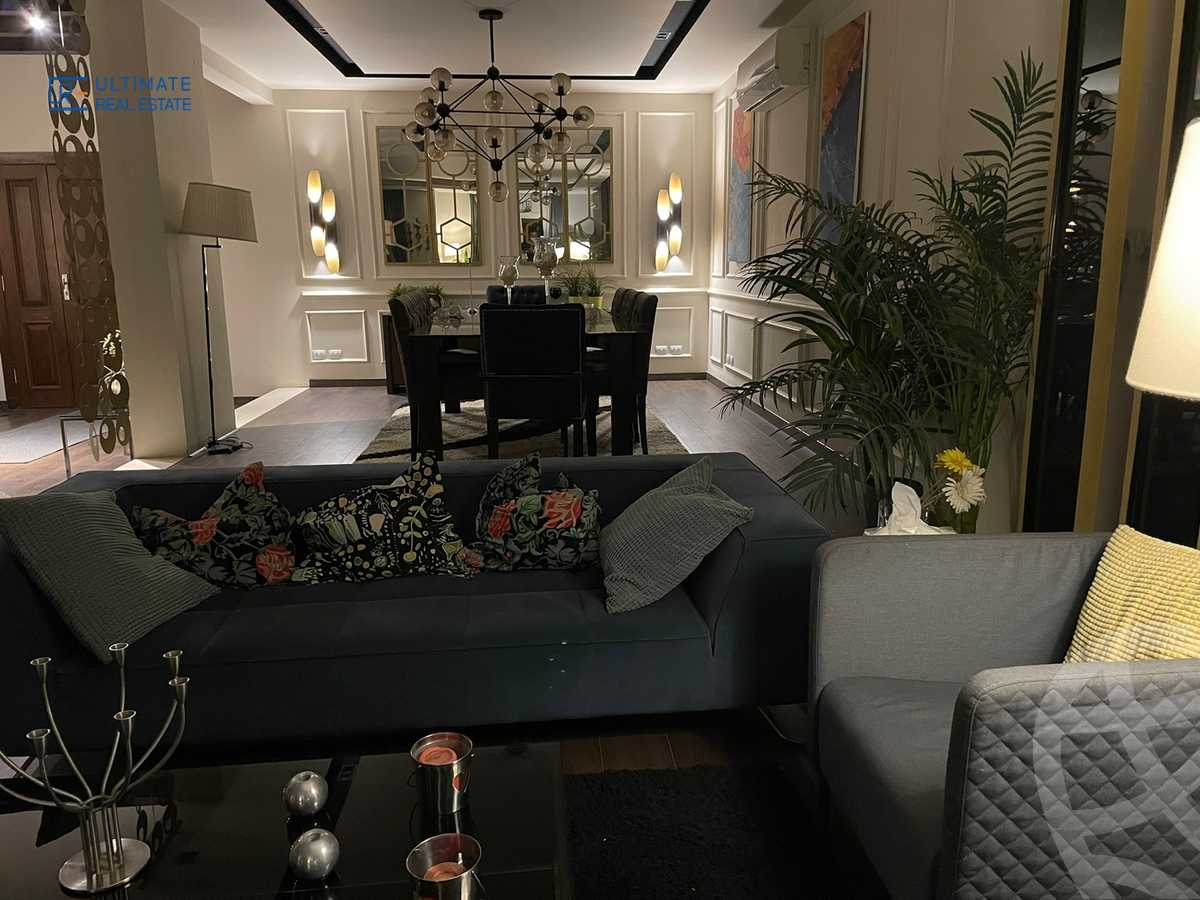 https://aqarmap.com.eg/en/listing/5884921-for-sale-cairo-new-cairo-compounds-les-rois