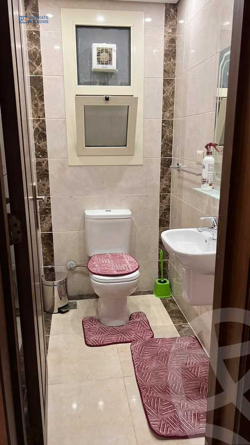https://aqarmap.com.eg/en/listing/5906927-for-rent-cairo-new-cairo-compounds-porto-cairo-mall