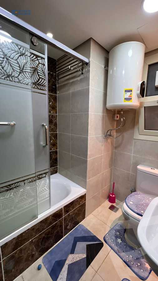 https://aqarmap.com.eg/en/listing/5906927-for-rent-cairo-new-cairo-compounds-porto-cairo-mall
