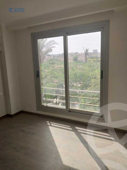 https://aqarmap.com.eg/en/listing/5910310-for-sale-cairo-6th-of-october-compounds-palm-parks