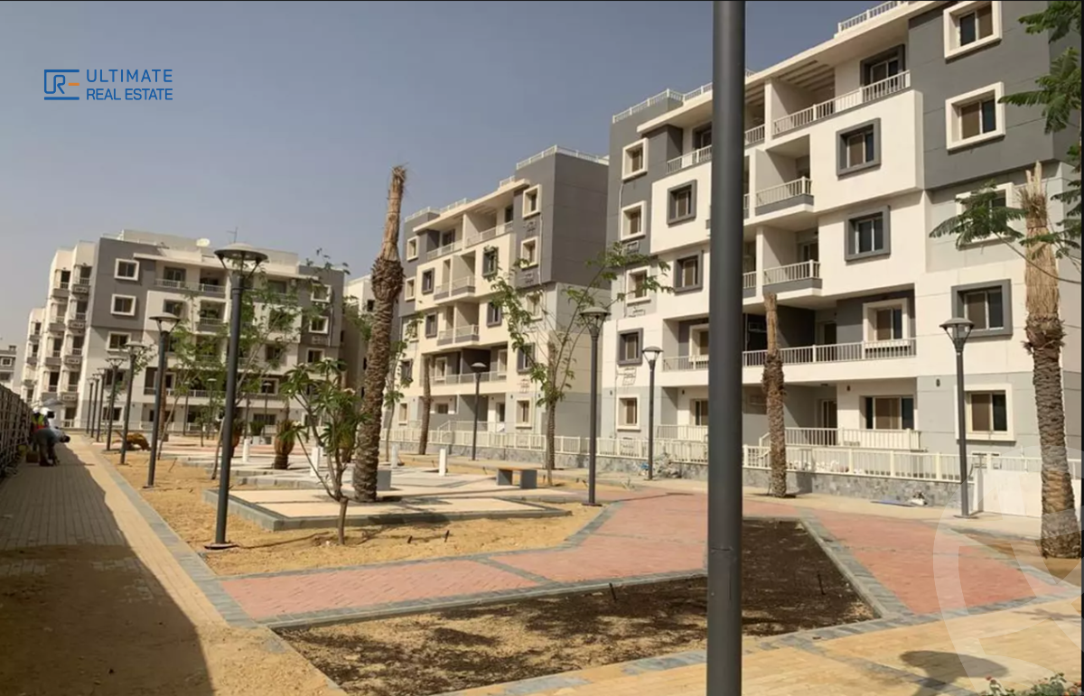 https://aqarmap.com.eg/ar/listing/5917100-for-sale-cairo-new-cairo-compounds-jyd