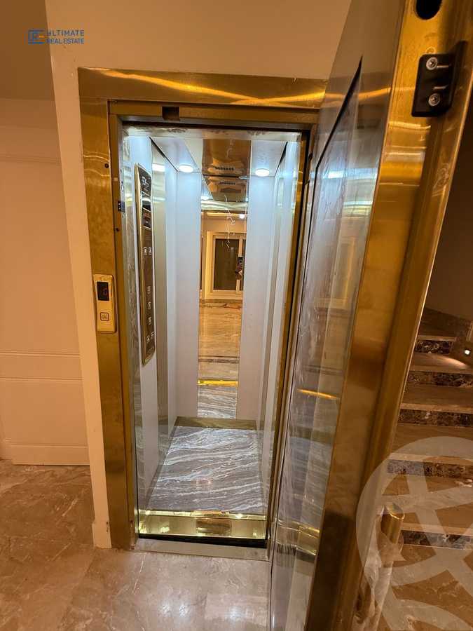 https://aqarmap.com.eg/en/listing/5931730-for-sale-cairo-new-cairo-compounds-el-patio-oro