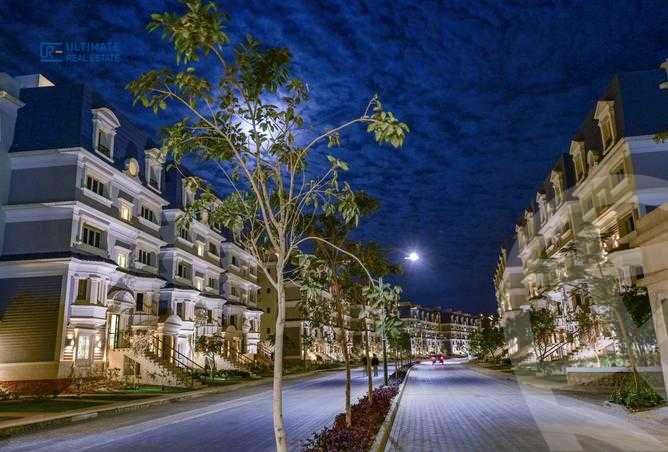 https://aqarmap.com.eg/en/listing/5939981-for-sale-cairo-new-cairo-compounds-mountain-view-hyde-park