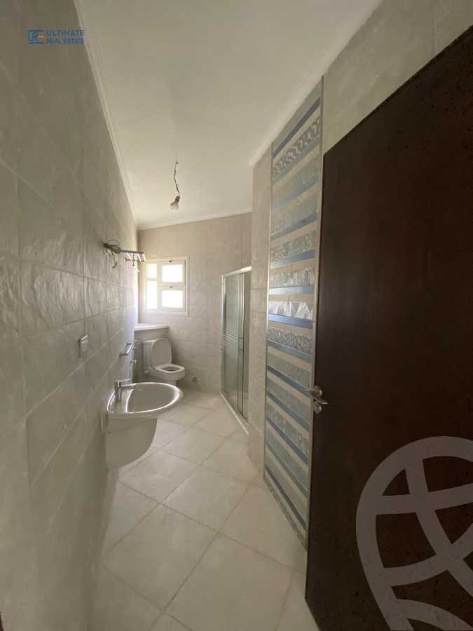 https://aqarmap.com.eg/ar/listing/5943160-for-rent-cairo-new-cairo-compounds-mountain-view-hyde-park