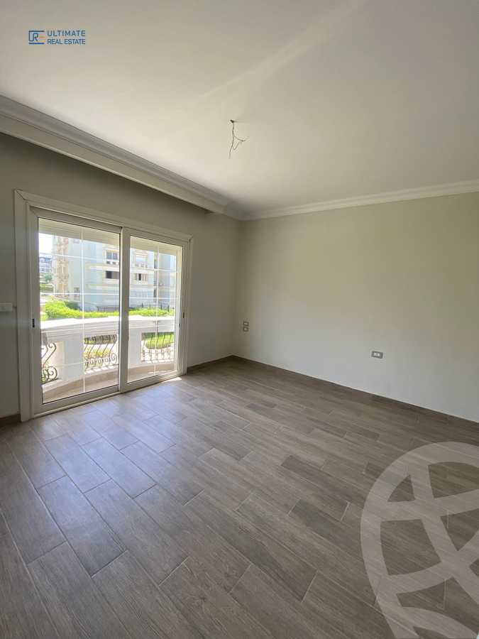 https://aqarmap.com.eg/ar/listing/5943160-for-rent-cairo-new-cairo-compounds-mountain-view-hyde-park