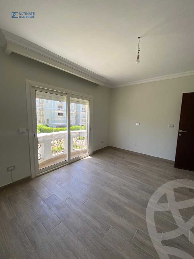 https://aqarmap.com.eg/ar/listing/5943160-for-rent-cairo-new-cairo-compounds-mountain-view-hyde-park