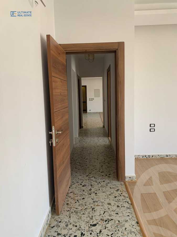 https://aqarmap.com.eg/ar/listing/5947129-for-rent-cairo-new-cairo-compounds-hyde-park