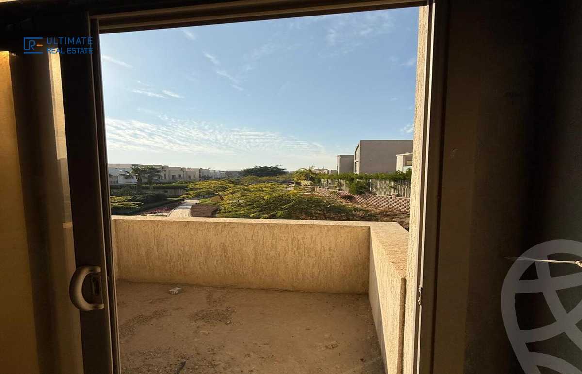 https://aqarmap.com.eg/ar/listing/5959880-for-sale-cairo-el-sheikh-zayed-city-compounds-kmbwnd-ljry-swdyk