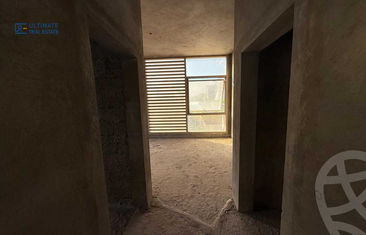 https://aqarmap.com.eg/ar/listing/5959880-for-sale-cairo-el-sheikh-zayed-city-compounds-kmbwnd-ljry-swdyk