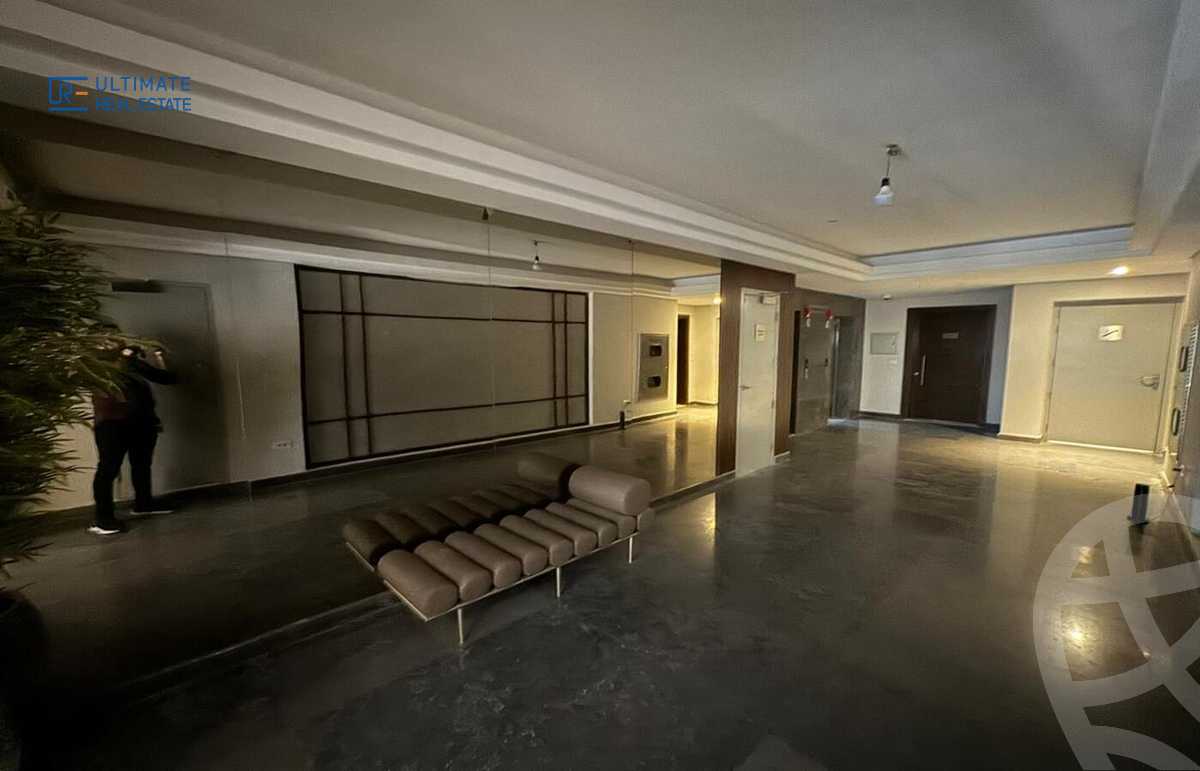 https://aqarmap.com.eg/en/listing/5964185-for-sale-cairo-el-sheikh-zayed-city-compounds-zyd-wr-llttwyr-park-towers-zed-el-sheikh-zayed-compound