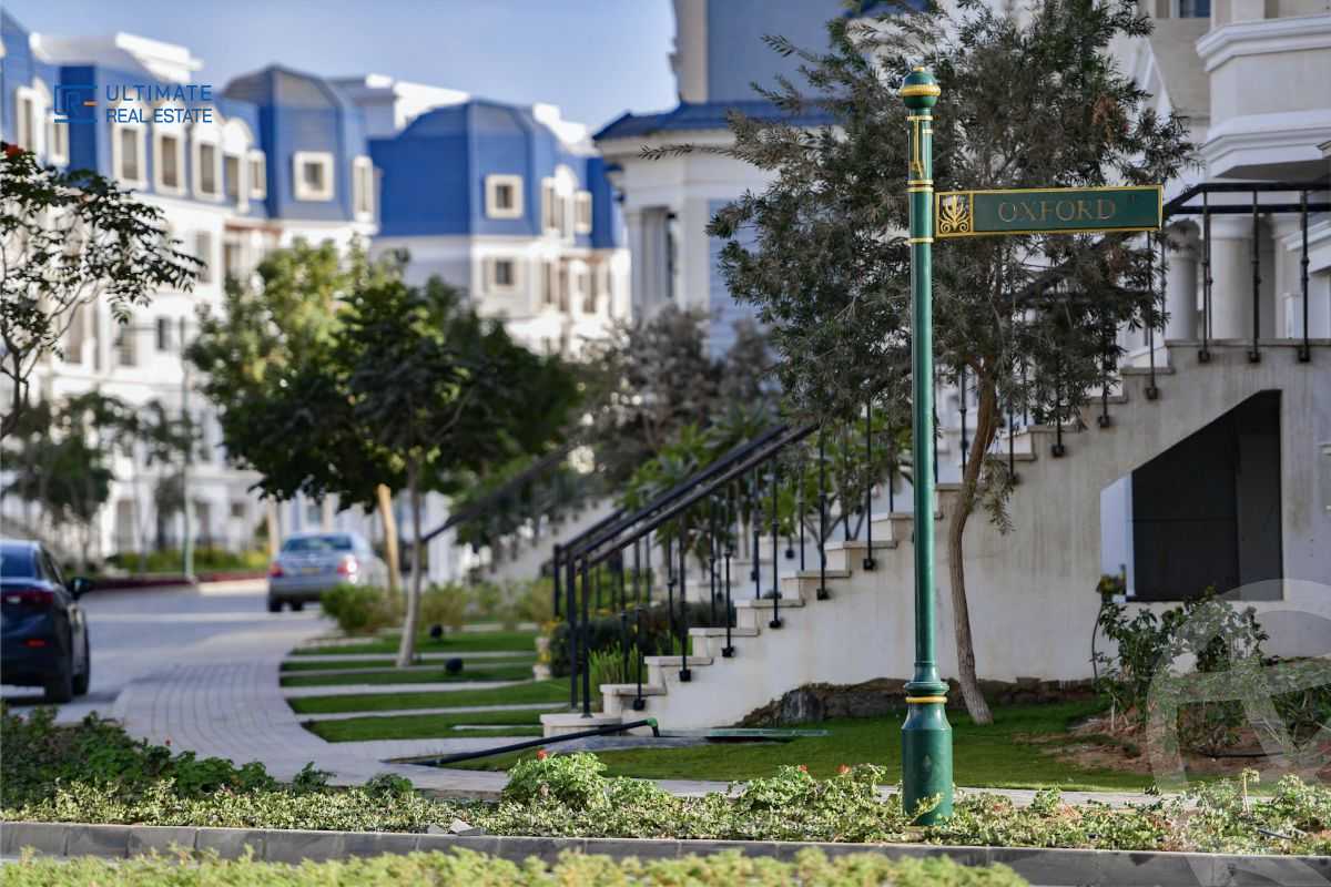 https://aqarmap.com.eg/en/listing/5989432-for-sale-cairo-new-cairo-compounds-mountain-view-hyde-park