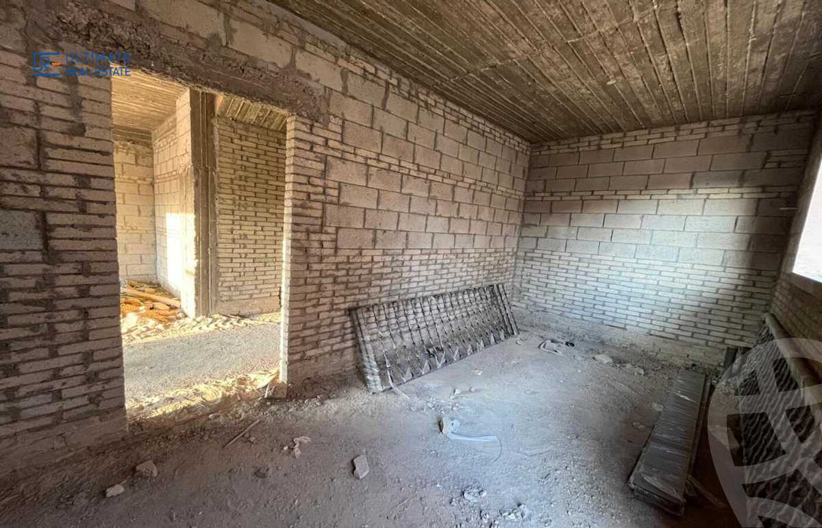 https://aqarmap.com.eg/en/listing/6029367-for-sale-cairo-el-sheikh-zayed-city-compounds-kmbwnd-fyldj-wyst-dr-llttwyr