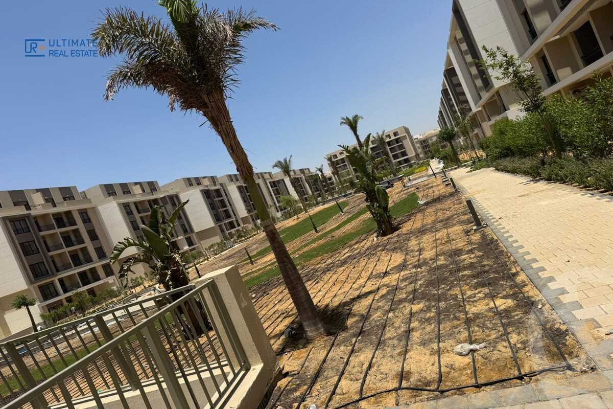https://aqarmap.com.eg/en/listing/6051602-for-sale-cairo-new-cairo-compounds-fifth-square
