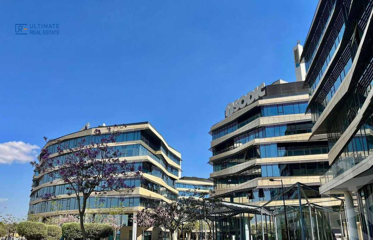 https://aqarmap.com.eg/ar/listing/6075637-for-rent-cairo-el-sheikh-zayed-city-compounds-the-polygon