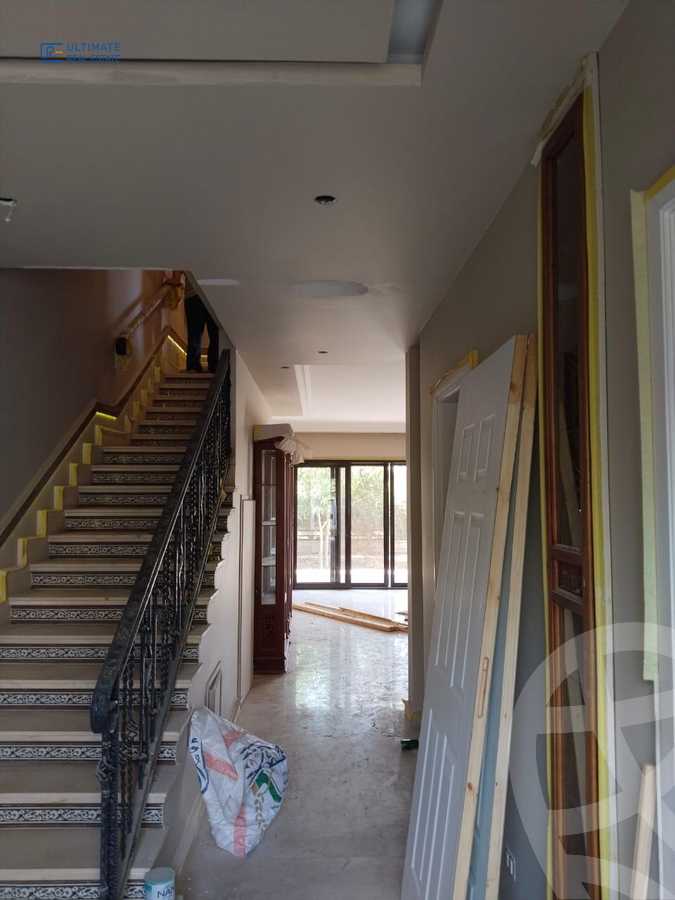 https://aqarmap.com.eg/ar/listing/6085928-for-rent-cairo-new-cairo-compounds-hyde-park-centre-ville-hyde-park