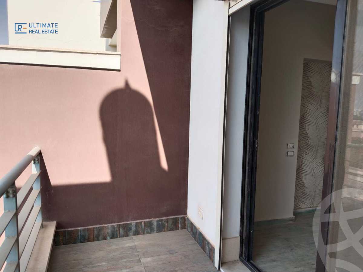 https://aqarmap.com.eg/ar/listing/6085928-for-rent-cairo-new-cairo-compounds-hyde-park-centre-ville-hyde-park