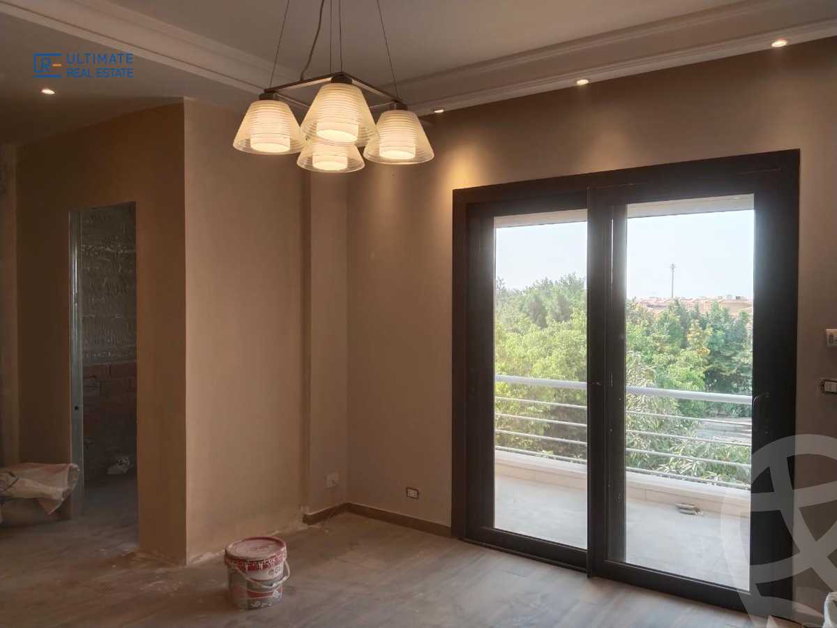 https://aqarmap.com.eg/ar/listing/6085928-for-rent-cairo-new-cairo-compounds-hyde-park-centre-ville-hyde-park