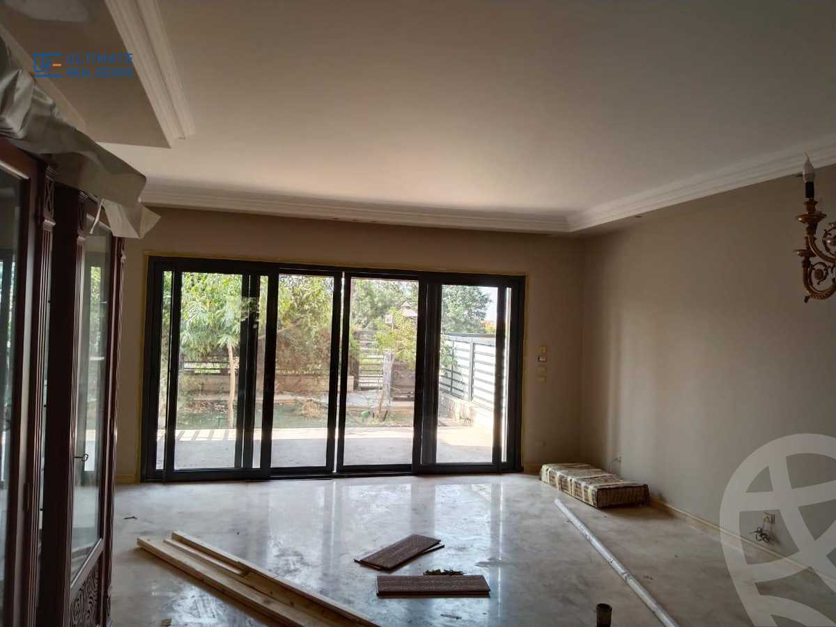 https://aqarmap.com.eg/ar/listing/6085928-for-rent-cairo-new-cairo-compounds-hyde-park-centre-ville-hyde-park