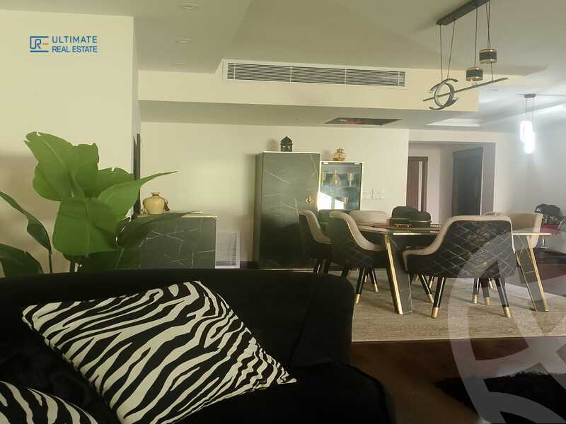 https://aqarmap.com.eg/ar/listing/6106666-for-rent-cairo-new-cairo-compounds-mountain-view-hyde-park