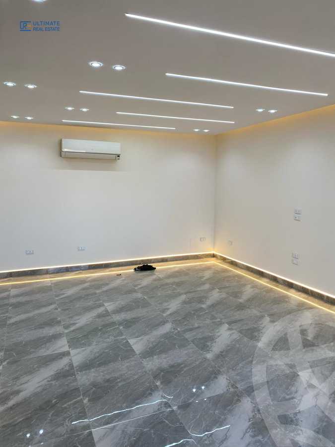 https://aqarmap.com.eg/ar/listing/6106792-for-rent-cairo-new-cairo-compounds-mountain-view-hyde-park