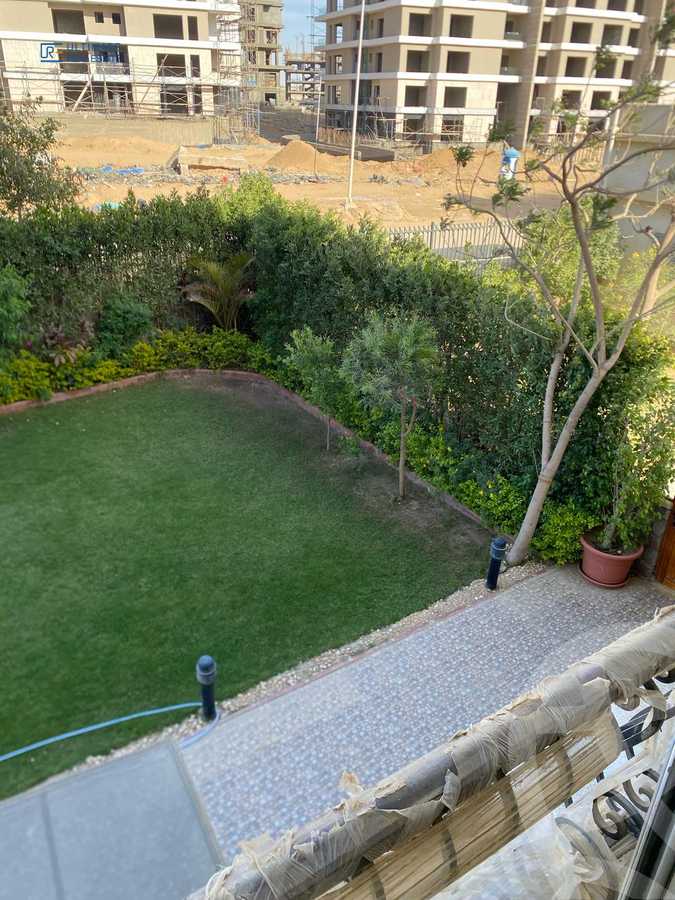 https://aqarmap.com.eg/ar/listing/6106792-for-rent-cairo-new-cairo-compounds-mountain-view-hyde-park