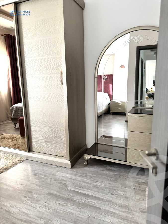 https://aqarmap.com.eg/en/listing/6110269-for-rent-cairo-new-cairo-compounds-hyde-park-centre-ville-hyde-park