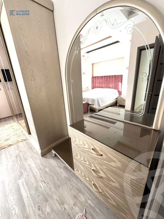 https://aqarmap.com.eg/en/listing/6110269-for-rent-cairo-new-cairo-compounds-hyde-park-centre-ville-hyde-park