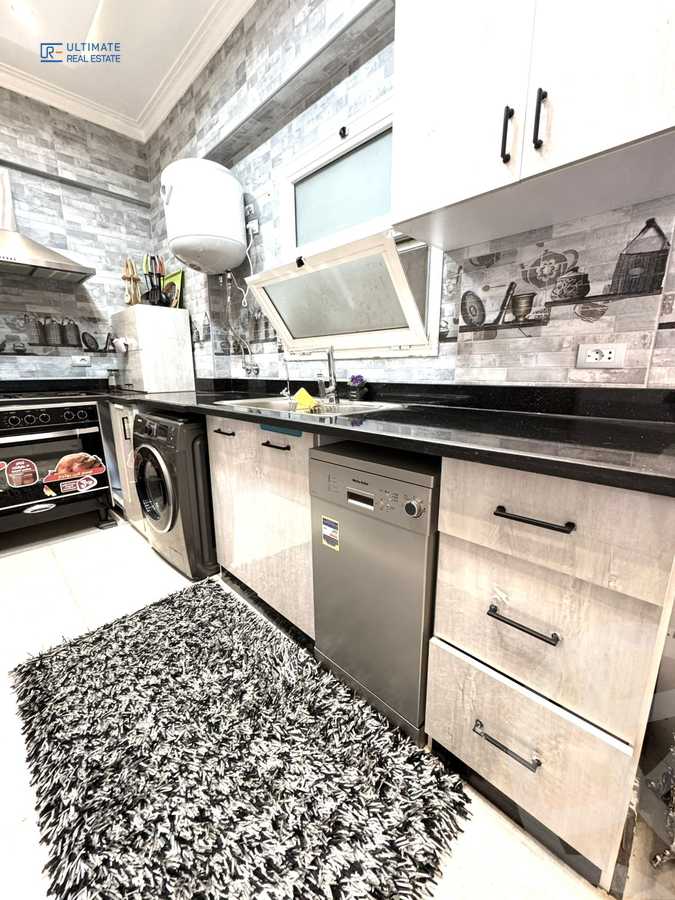 https://aqarmap.com.eg/en/listing/6110269-for-rent-cairo-new-cairo-compounds-hyde-park-centre-ville-hyde-park