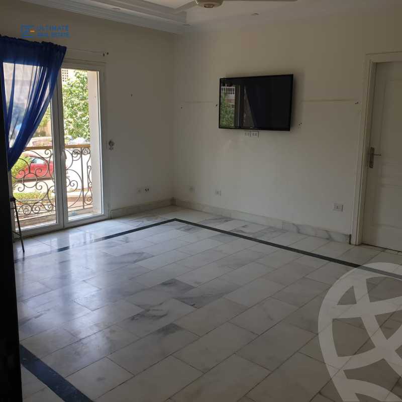 https://aqarmap.com.eg/ar/listing/6134676-for-rent-cairo-new-cairo-compounds-hyde-park-centre-ville-hyde-park