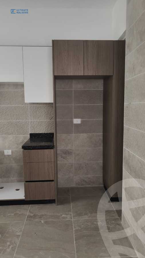 https://aqarmap.com.eg/en/listing/6137878-for-rent-cairo-new-cairo-compounds-fifth-square