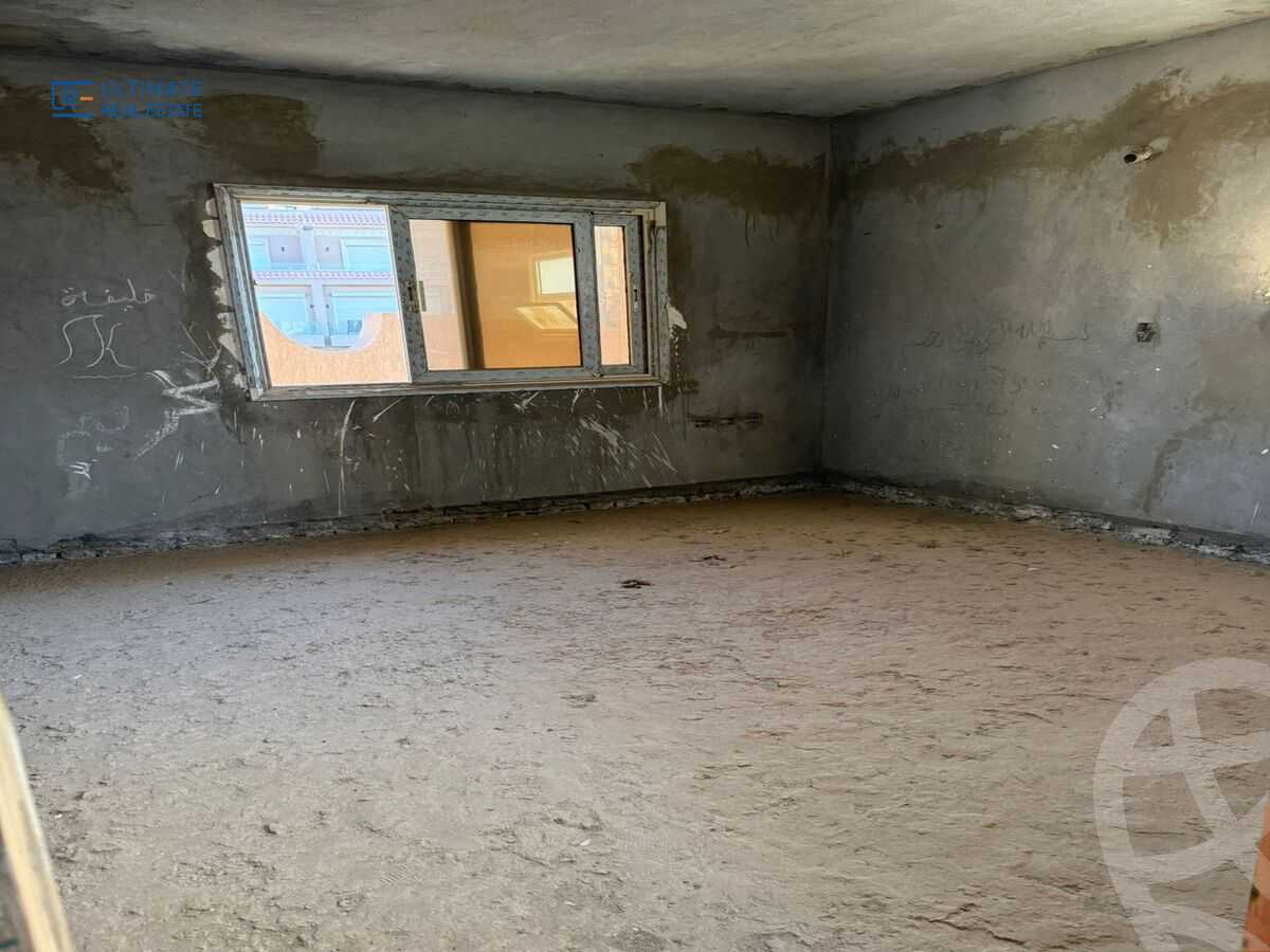 https://aqarmap.com.eg/ar/listing/6137881-for-sale-cairo-new-cairo-compounds-les-rois