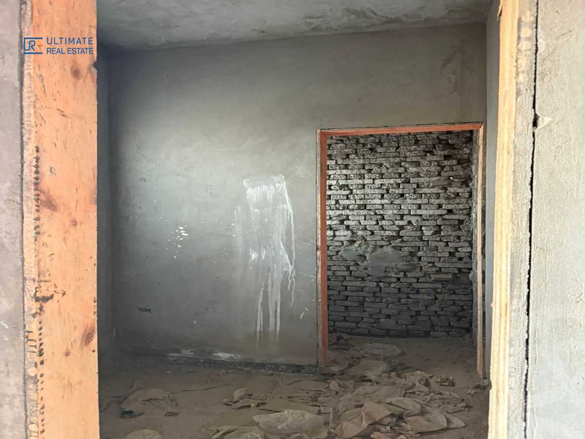 https://aqarmap.com.eg/ar/listing/6137881-for-sale-cairo-new-cairo-compounds-les-rois