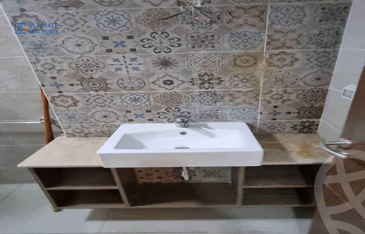 https://aqarmap.com.eg/ar/listing/6157861-for-rent-cairo-new-cairo-compounds-fifth-square