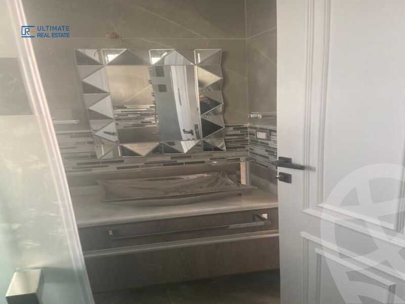 https://aqarmap.com.eg/en/listing/6162062-for-rent-cairo-new-cairo-compounds-mountain-view-hyde-park
