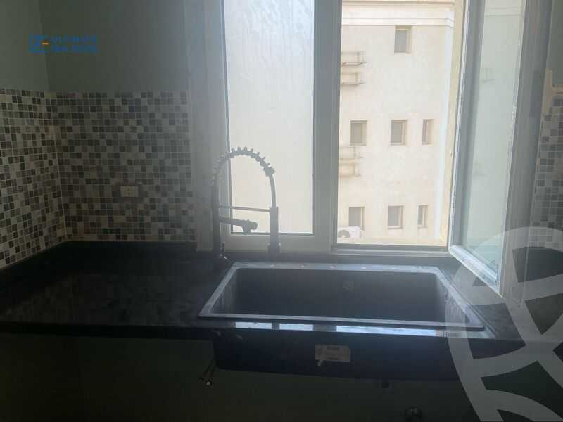 https://aqarmap.com.eg/en/listing/6162062-for-rent-cairo-new-cairo-compounds-mountain-view-hyde-park
