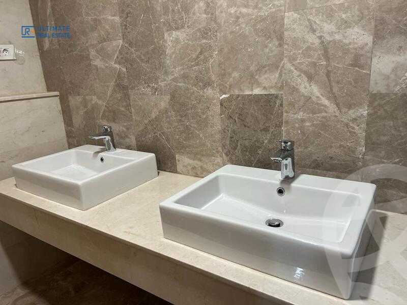 https://aqarmap.com.eg/ar/listing/6162251-for-rent-cairo-new-cairo-compounds-eastown-eastown-parks